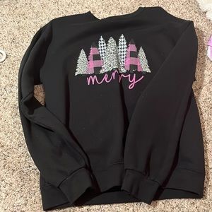 sweatshirt